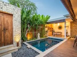 Arts Cherry Villa Dua Two-Bedroom with Private Pool Kuta