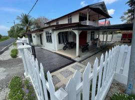 Rossini Homestay，位于麻坡的酒店
