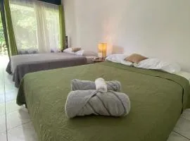 Villa Granja Agua Azul-wi-fi-AC-6 Personas-parqueo