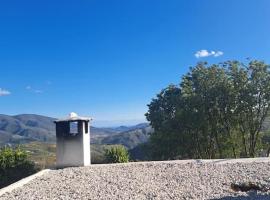 Paraje del Almendral- Casa Grande，位于兰哈龙的酒店