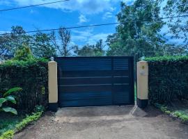 JACARANDA HOMESTAY，位于莫希的酒店