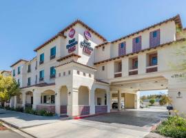 Best Western Plus Temecula Wine Country Hotel & Suites，位于蒂梅丘拉的酒店