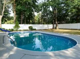 Charming Home near I-87 JCT