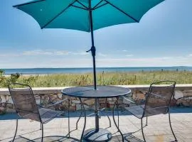 Old Orchard Condo Walk to Beach and Restaurants!