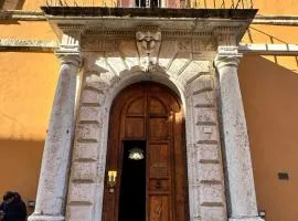 Charming 2-Bedroom Retreat in the Center of Perugia