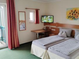 福耳图那公寓式酒店，位于巴特乔京的酒店