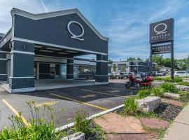Quattro Hotel & Conf Centre, Ascend Hotel Collection，位于苏圣玛丽苏圣玛丽机场 - YAM附近的酒店