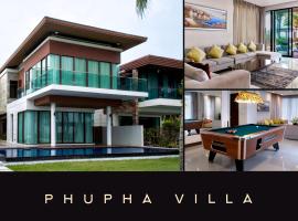 Luxurious Beachfront Pool Villa Experience, Rayong，位于罗勇的酒店