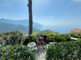 La Dolce Vita Ravello - Two Bedroom Apt with Sea View Terrace，位于拉维罗的酒店