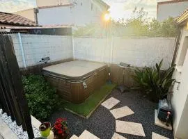 Villa avec jacuzzi en petite camargue