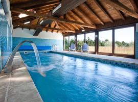 Hotel Casa Cachón，位于卡斯特罗波尔的酒店