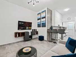 FatCow Beach Apartment