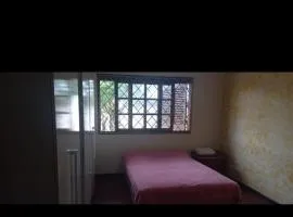 Quartos em Curitiba Bem localizado