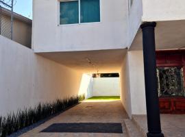 Residencia amplia, cómoda y con asadores listos，位于底拉斯卡拉的酒店