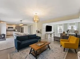 Amazing Vacation House in Poconos-HotTub-Game Room home