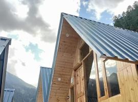 K2 Heights Cottages，位于Nermand的酒店