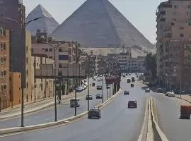 So Pyramids Guest House