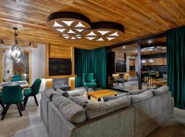 Czorsztyn Prestige Osada - luksusowe apartamenty dla dorosłych i dzieci od 12 lat - z bajkowym widokiem na jezioro，位于乔尔什滕的酒店