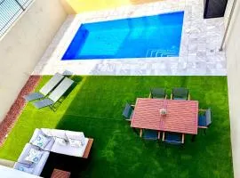 Golf villa pool relax tenerife south