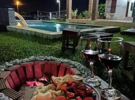 Casa Quinta con piscina quincho con parrilla