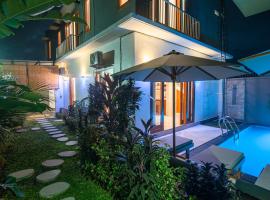 Villa Dua Warna Dencarik，位于罗威那的酒店