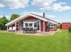 Amazing Home In Sæby With Sauna