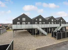 Cozy Apartment In Ringkøbing With Kitchen