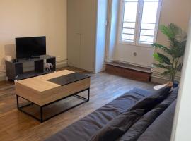 Appartement meublé - 2 Chambres，位于蒙巴尔的酒店