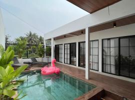 Sampai Villa Queensland，位于Pakem的酒店