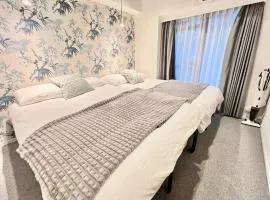 道頓堀 徒歩5分 4人可能 難波駅 210