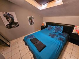 F2en duplex tout équipé arrivée autonome，位于努美阿的酒店