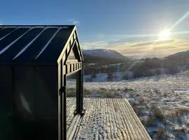 Country Cabin with a view 15 min from Akureyri