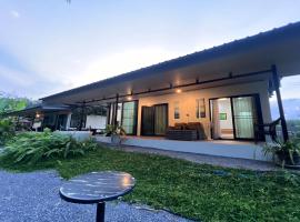 Baansuan Jaidee near Ton Nga Chang Waterfall，位于Ban Ho的酒店