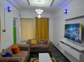 CozyVtech Homes，位于Ogudu的酒店