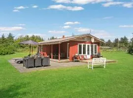 Cozy Home In Løkken With Wifi