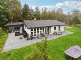 4 Bedroom Awesome Home In Sæby