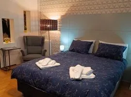 Plaka Hideaway Suite