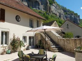 Votre gîte au Domaine du Lynx，位于博姆莱梅谢于尔的酒店