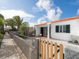 Casa Areia Dourada by An Island Apart