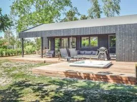Three-Bedroom Holiday Home In Juelsminde