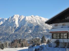 奈贝尔霍恩布里克林酒店，位于奥伯斯特多夫的酒店