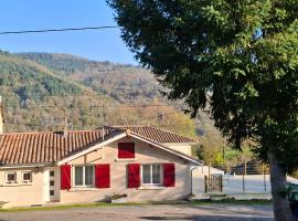 Au Gite des Champs，位于Lamure-sur-Azergues的酒店