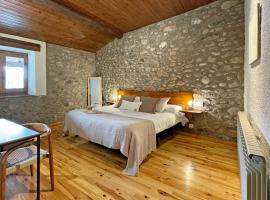 Hotel Cal Rei de Talló，位于贝尔维尔德赛当亚的酒店