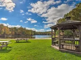 11 Mi to State Park Home in East Stroudsburg!
