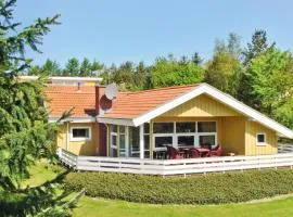 3 Bedroom Beautiful Home In Hejls