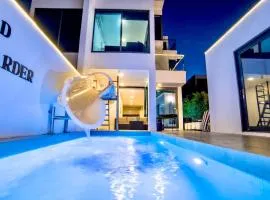 Pool villa Pattaya 4 bedroom by Oneone