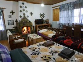 Pindos Mountain View Rooms，位于卡兰巴卡的酒店