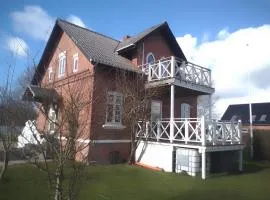Apartment with balcony in villa Hojer
