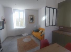 Location saisonnière gap hautes alpes，位于加普的酒店