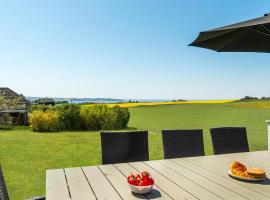 Stunning Home In Knebel With Sauna，位于克内贝尔的酒店